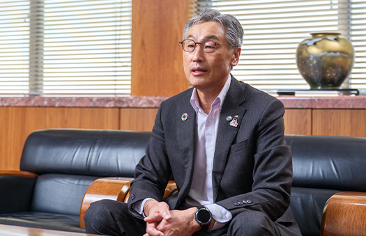 社長がインタビューされている