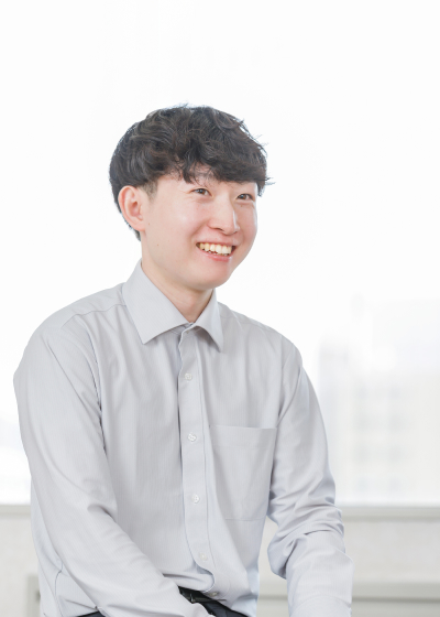 システム管理担当T.Tさんが話している